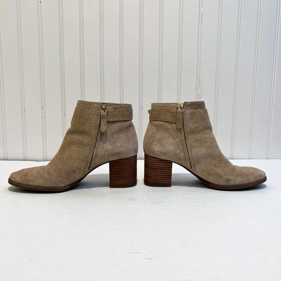 Tory Burch Sophia Tan Suede Block Heel Designer Bohemian Logo Booties 6 WORN - Picture 9 of 12